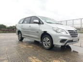 Bán Toyota Innova đời 2015, màu bạc xe gia đình, 480tr