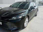 Bán xe Toyota Camry 2.0G năm 2019, màu đen, nhập khẩu