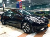 Bán xe Kia Cerato 1.6AT năm sản xuất 2016, màu xanh đen 