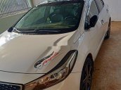 Bán xe Kia Cerato đời 2017, màu trắng như mới