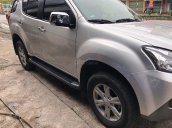 Cần bán lại xe Isuzu mu-X 3.0 4X2 AT sản xuất năm 2016, màu bạc, xe nhập như mới, 715 triệu