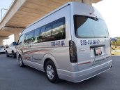 Hiace Limousine, hàng độc quyền tại Toyota Đông Sài Gòn, có bán trả góp