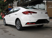 Hỗ trợ trả góp 80% - Khi mua Hyundai Elantra 2.0 AT năm 2019, màu trắng- Giao xe ngay