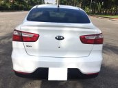 Xe Kia Rio sản xuất 2017, màu trắng