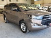 Bán xe Toyota Innova đời 2019, màu xám, số sàn