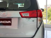 Bán Toyota Innova sản xuất năm 2020, màu bạc, giá chỉ 706 triệu