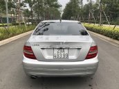 Cần bán gấp Mercedes C250 năm 2011, màu bạc, 555 triệu