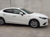 Cần bán gấp Mazda 3 đời 2016, màu trắng, 530 triệu