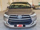 Bán xe Toyota Innova đời 2019, màu xám, số sàn