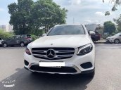 Bán nhanh giá ưu đã với chiếc Mercedes-Benz GLC 200 đời 2020, màu trắng