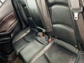 Cần bán Mazda 3 sản xuất năm 2017, màu đen, 590tr