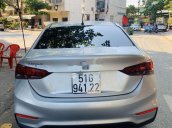 Cần bán lại xe Hyundai Accent đời 2019, màu bạc