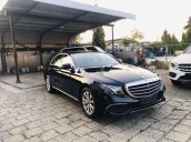 Cần bán Mercedes E200 đời 2018, màu xanh lam như mới