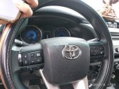 Bán Toyota Hilux MT năm sản xuất 2018, màu đen, nhập khẩu nguyên chiếc số sàn giá cạnh tranh