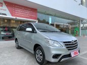 Thanh lý xe Toyota Innova 2.0E MT 2015, bạc, 105.000km công ty XHĐ giá hợp lý