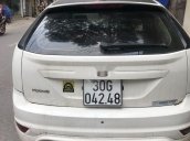 Bán Ford Focus sản xuất 2010, màu trắng, giá tốt