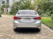 Cần bán xe Hyundai Elantra đời 2014, màu bạc, nhập khẩu Hàn Quốc số sàn, giá chỉ 395 triệu