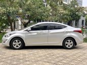 Cần bán xe Hyundai Elantra đời 2014, màu bạc, nhập khẩu Hàn Quốc số sàn, giá chỉ 395 triệu