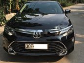 Bán ô tô Toyota Camry 2.0E đời 2018, màu đen ít sử dụng, giá tốt