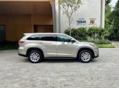 Bán Toyota Highlander năm sản xuất 2015, màu vàng, nhập khẩu