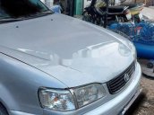 Cần bán Toyota Corolla đời 1997, màu bạc