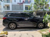 Cần bán xe Mitsubishi Outlander 2018, màu đen còn mới giá cạnh tranh