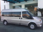 Cần bán gấp Ford Transit sản xuất năm 2017, màu bạc