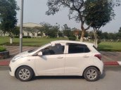 Cần bán Hyundai Grand i10 2015, màu trắng, xe nhập, chính chủ 