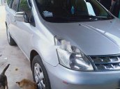 Bán Nissan Grand livina năm 2012, màu bạc, xe nhập, 255 triệu