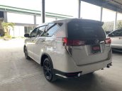 Bán Toyota Innova sản xuất 2019, màu trắng