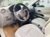 Bán xe Nissan Sunny đời 2016, màu đen, giá 399tr