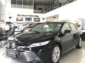 Cần bán xe Toyota Camry sản xuất 2020, màu đen, nhập khẩu