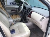 Cần bán gấp Toyota Innova sản xuất năm 2006, màu bạc