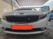 Xe Kia Cerato sản xuất năm 2017, màu trắng, nhập khẩu, chính chủ