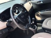 Bán xe Hyundai Grand i10 năm 2016, màu trắng, xe nhập