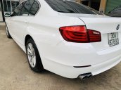 Cần bán BMW 523i 2010, màu trắng, xe nhập 