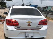 Cần bán xe Chevrolet Cruze năm 2016, màu trắng giá cạnh tranh