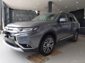 Thanh lý xã hàng tồn xe Outlander 2.0 CVT mới 100% giá cạnh tranh ưu đãi nhiều nhất, trả trước 20%