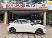 Cần bán Audi A1 sản xuất năm 2010, màu trắng, nhập khẩu