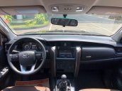 Bán xe Toyota Fortuner 2.4 MT 2019, màu đen, giá 976tr