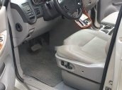 Bán xe Kia Carnival đời 2009, màu bạc