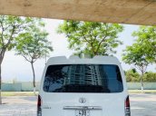 Bán Toyota Hiace 2005, màu trắng, giá chỉ 220 triệu