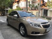 Cần bán gấp Chevrolet Cruze đời 2013, màu vàng còn mới giá cạnh tranh