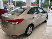 Cần bán xe Toyota Vios năm 2020, màu ghi vàng