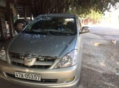 Cần bán Toyota Innova đời 2007, màu bạc