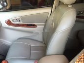 Cần bán Toyota Innova đời 2007, màu bạc