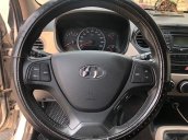 Cần bán gấp Hyundai Grand i10 sản xuất năm 2015, màu bạc, xe nhập