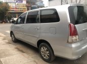 Cần bán Toyota Innova sản xuất năm 2011, giá tốt- giao xe nhanh