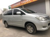 Cần bán Toyota Innova sản xuất năm 2011, giá tốt- giao xe nhanh