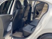 Mazda 3 đời 2016, màu trắng Ngọc Trinh cực đẹp